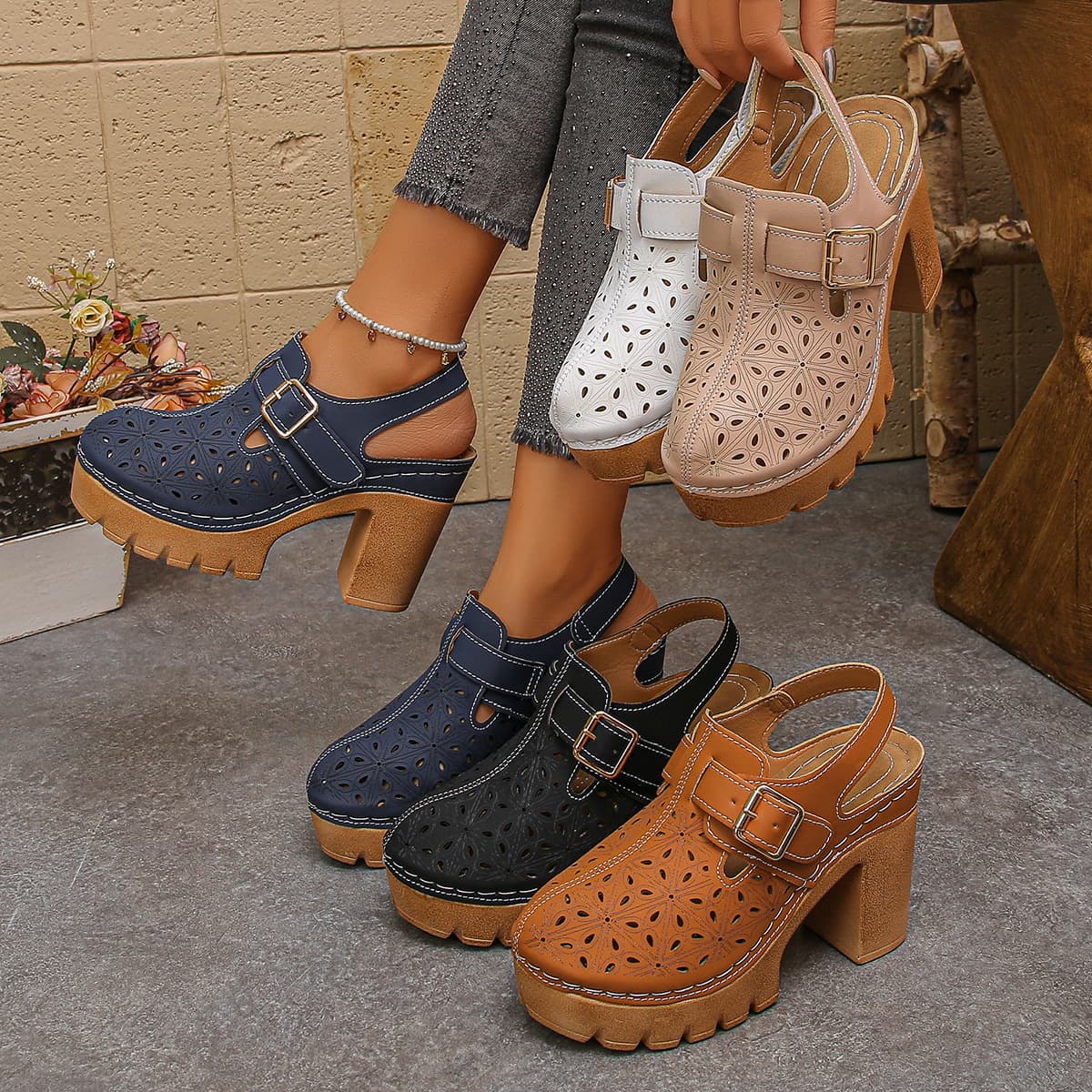 Export 2025 Summer New Closed Toe Chunky Heel Women Sandals European American Plus Size Hollow Sandals Women