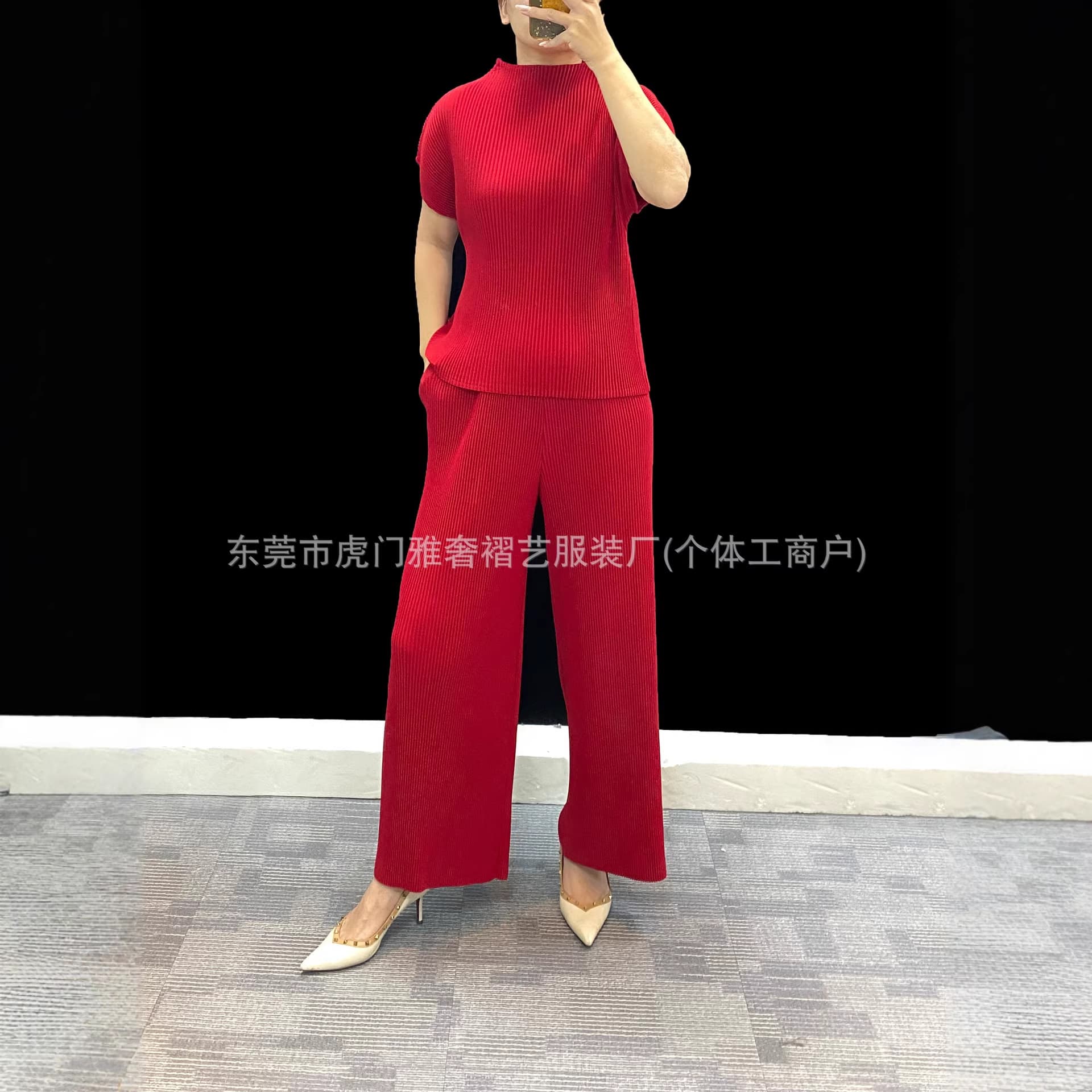 Miyake Pleats Two-Piece Set 2026 Spring New Fashion Simple Thick Toothpick Pleat Short Sleeve T-Shirt Wide Leg Pants Set