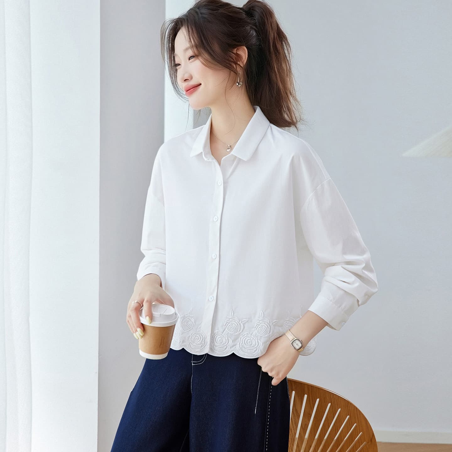 Lapel shirt jacket cardigan lace top 2026 early autumn wear commuting new women's shirt women's small shirt