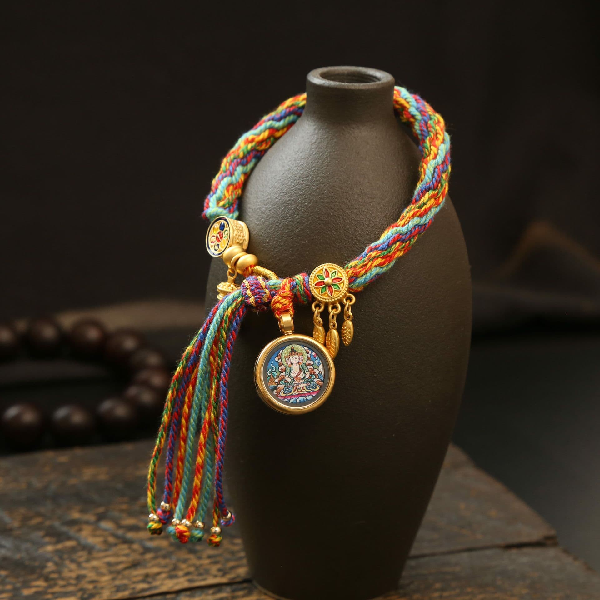 Eight Guardians Thangka Bracelet, Tibetan-style Ornament for Women, Handwoven National Trend Bracelet with Seven-color Rope
