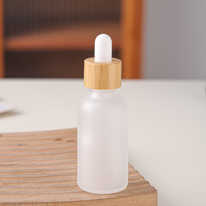 Factory Direct Transparent Essential Oil Bottle with Rubber Dropper, Gold or Silver Cap, Frosted Essence Oil Sample Bottle