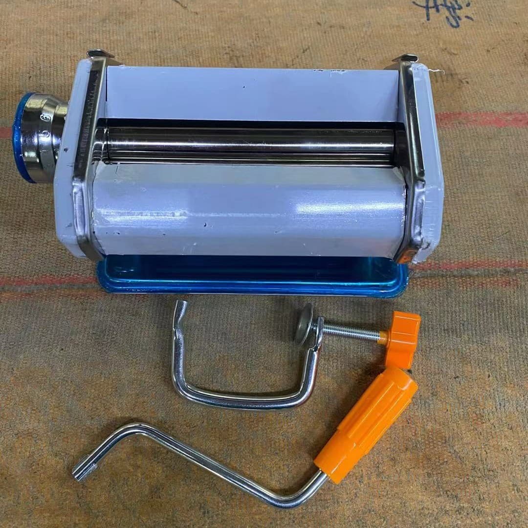Factory Direct Hand Crank Play Dough Press Noodle Machine Home Use Dumpling Wrapper Hand Rolled Noodle Machine Homemade Household Model