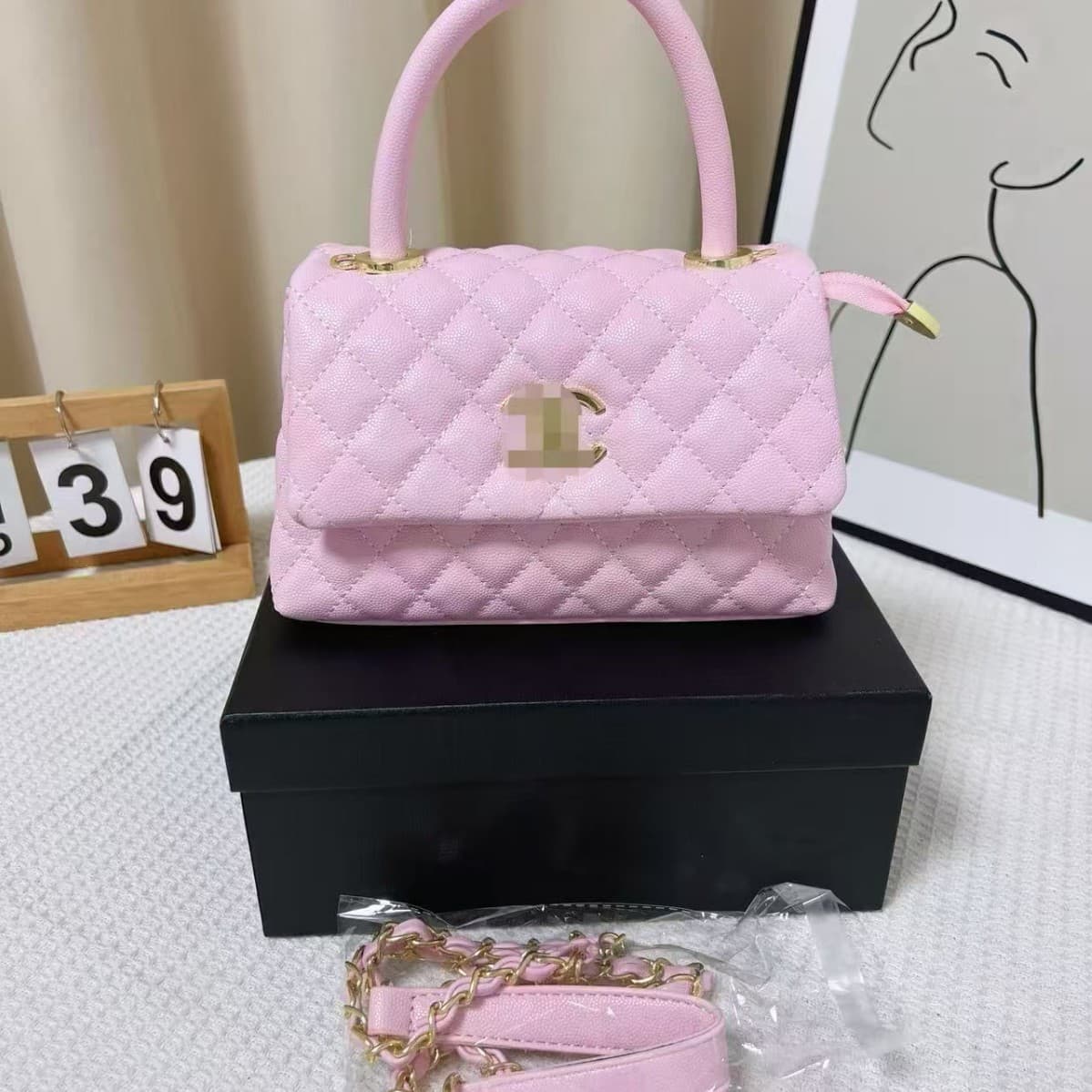 High-Quality 2025 New Genuine Leather Chanel-Style Bag, Exquisite Diamond Quilted, Niche Fashion Shoulder Underarm Bag Crossbody Bag