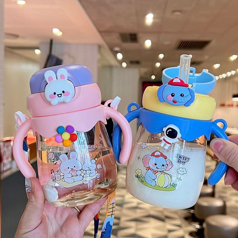 New children's sippy cup handle, strap, dual-use water cup, infant learning drinking cup, kindergarten drinking bottle