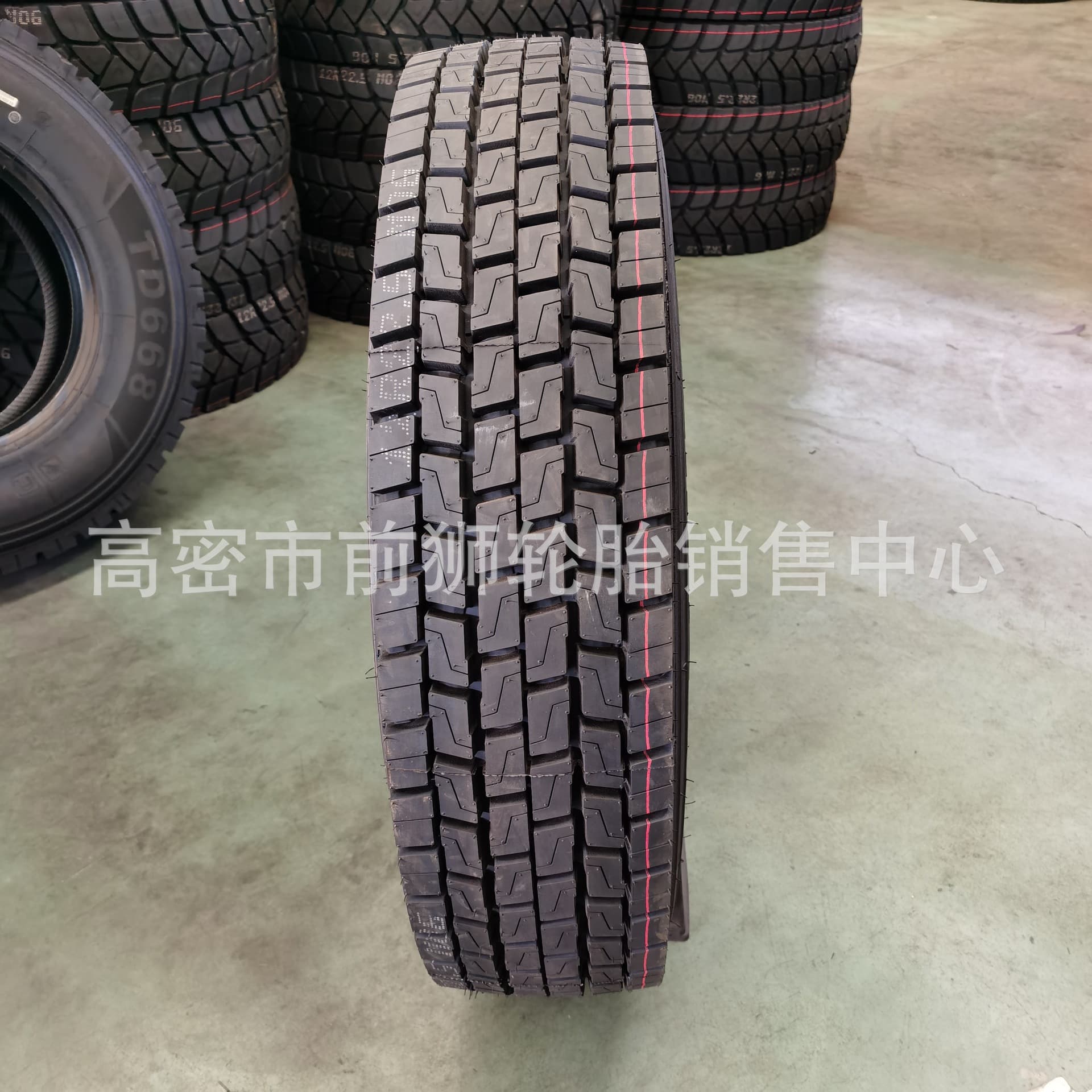Tanker and container 315/80R22.5, 11R22.5, 12R22.5 trailer steel wire radial tires.