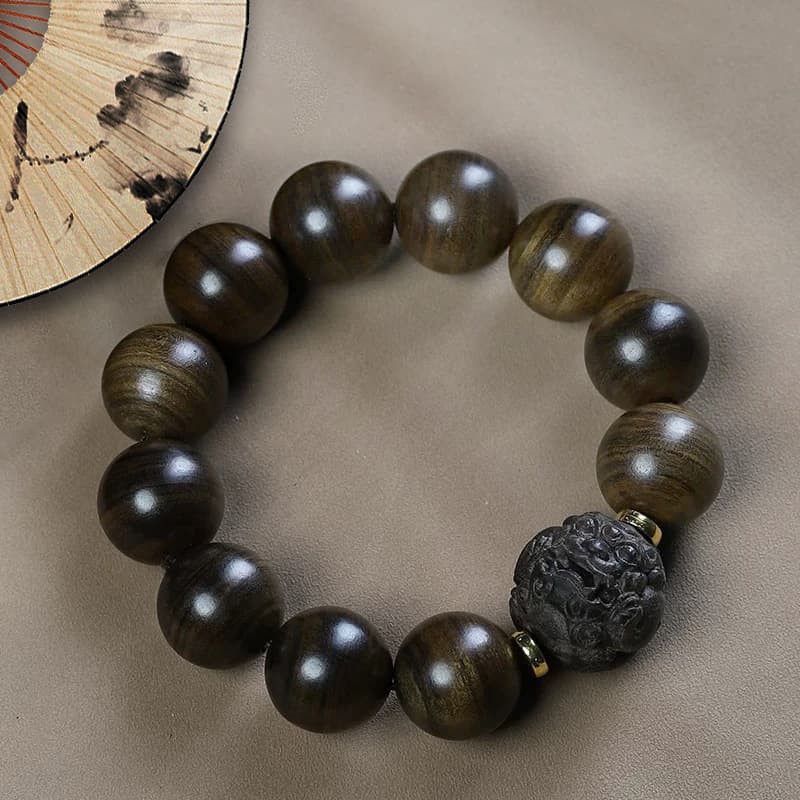 Lion's Head Tarakan Agarwood Bracelet