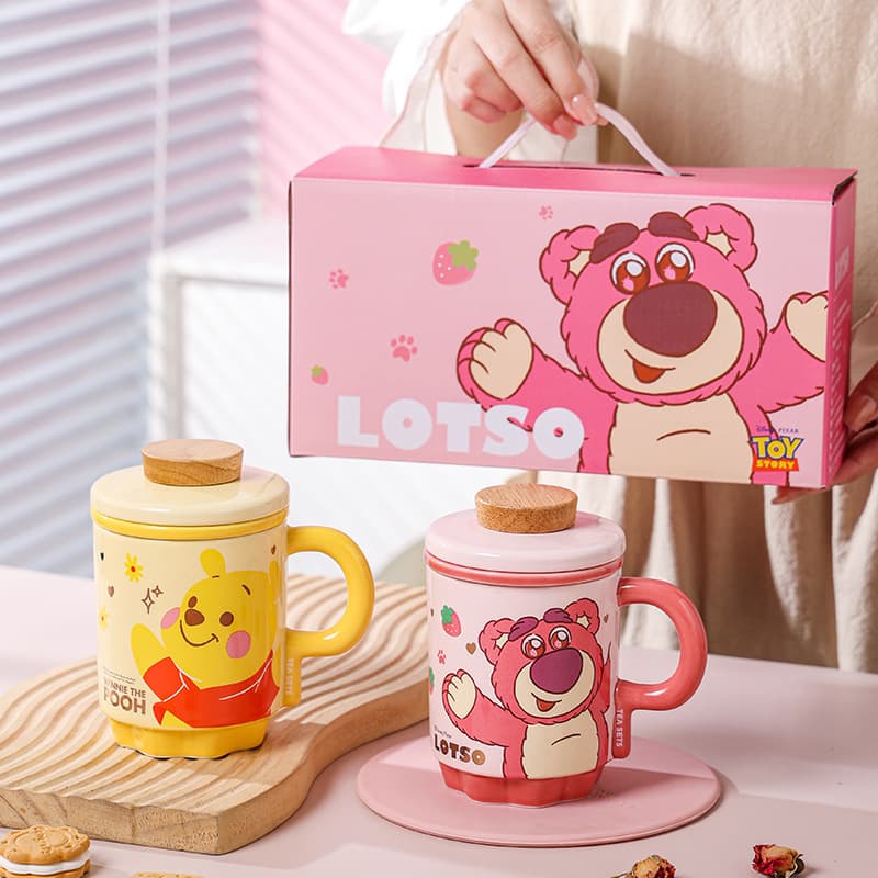 Disney Strawberry Bear Winnie the Pooh Tea Infuser Cup with Lid, Ceramic Water Cup, High-End Gift Set Box