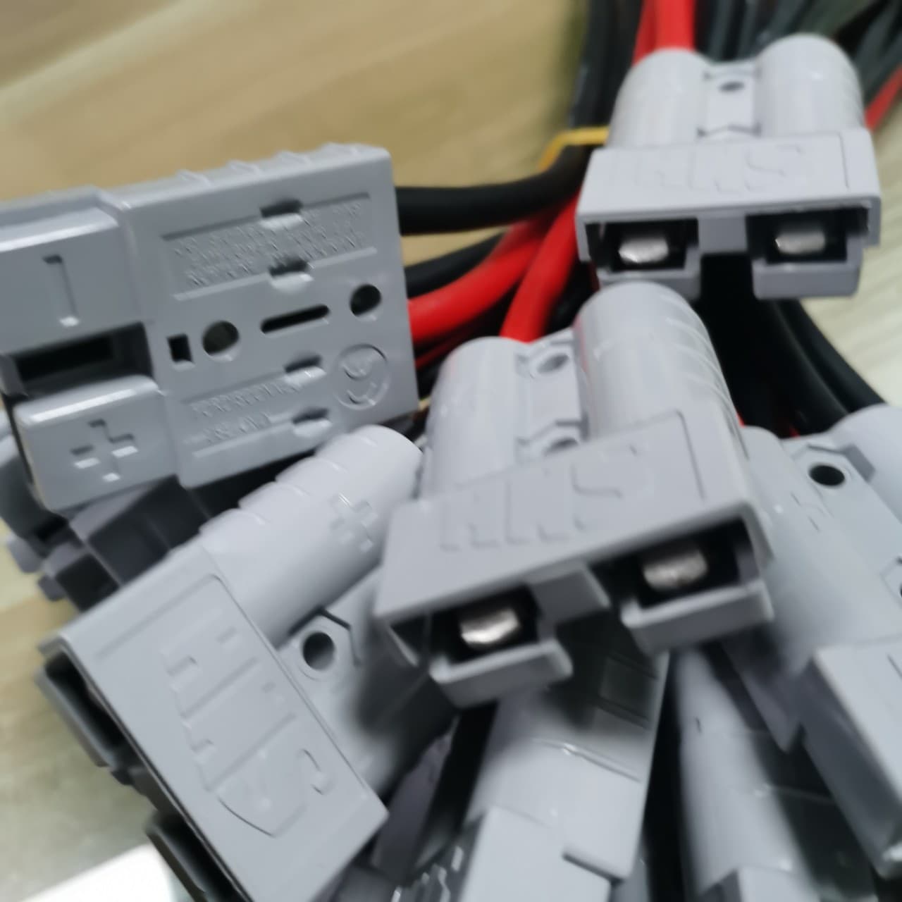 Battery Connector New Energy Connector Terminal Large Battery Terminal Silicone Wire