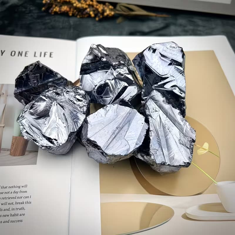 Natural crystal Titanium Hertz raw stone crystal raw stone crystal ornaments aroma diffuser stone fish tank flower pot pavement landscaping