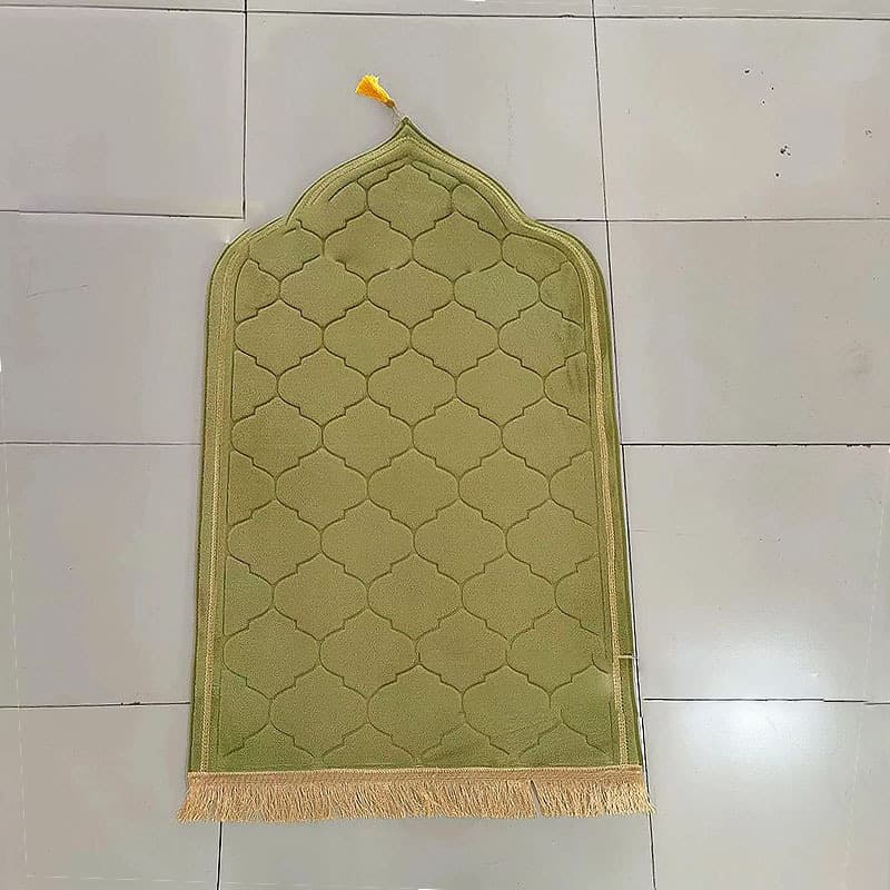 Cross-Border Prayer Mat Irregular Flannel Prayer Cushion Embossed Tassel Style Multiple Colors Available Prayer Carpet
