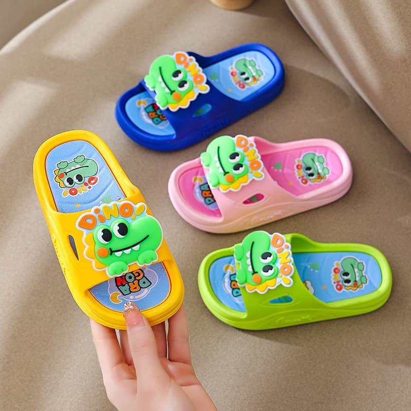 New Children's Slippers for Boys and Girls Aged 3-12, Cute Cartoon Bear Non-Slip Sandals for Kids