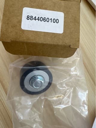 89440-60100 Wholesale Automotive Belt Tensioner Pulley