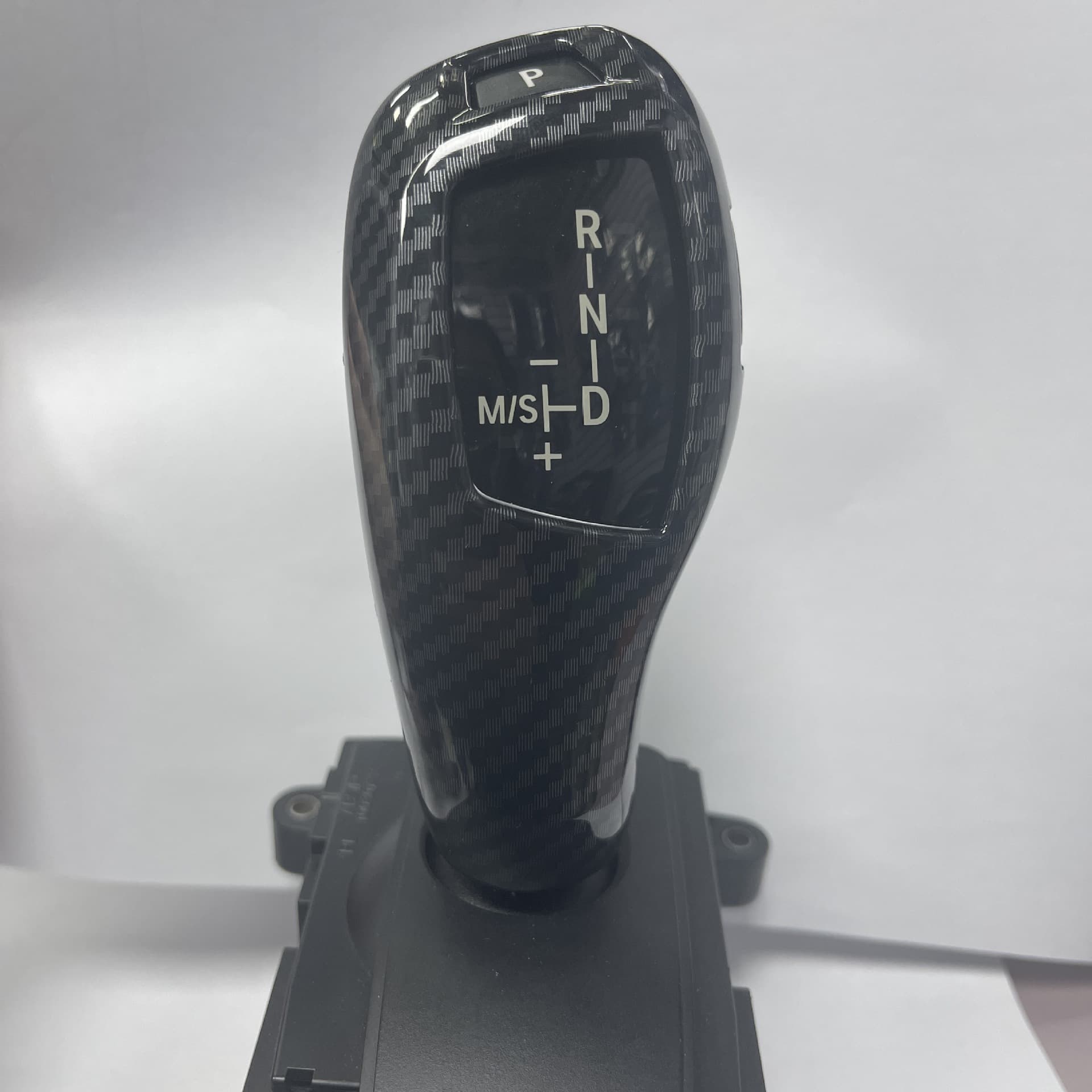 Carbon Fiber Sport Shift Boot Cover for BMW 3 Series 5 Series 7 Series X5 X6 X3 X4 Full Wrap Gear Shift Knob Interior Modification