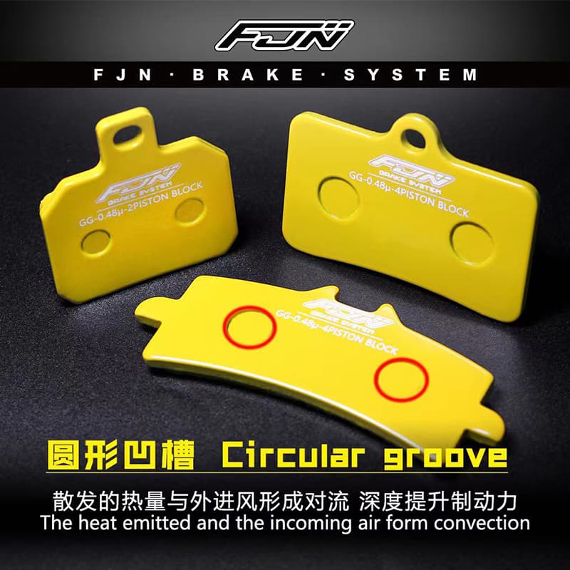 New metal semi-ceramic brake pads for small crab and large four-piston radial calipers, high-temperature resistant.