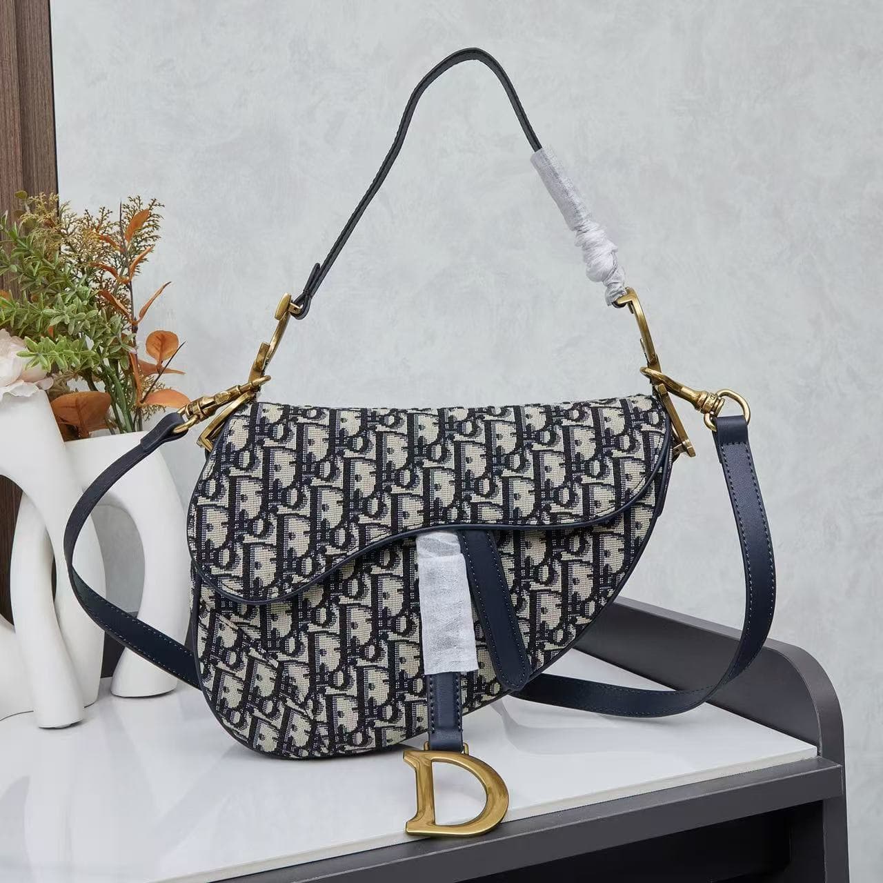 Foreign Trade Vintage Embroidered Saddle Bag Retro Fragrance Style D Brand Saddle Shoulder Crossbody Fashion