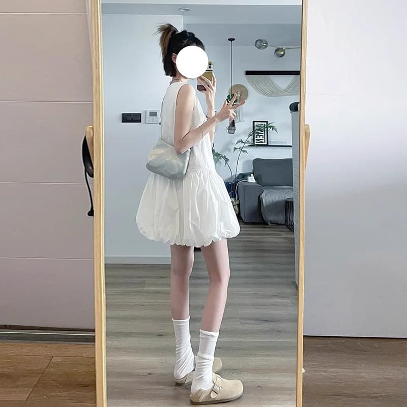 French Style White Bouffant Dress Women's Summer 2025 New Miniature Vest Strap Puffy Skirt Short Dress Round Neck Sleeveless