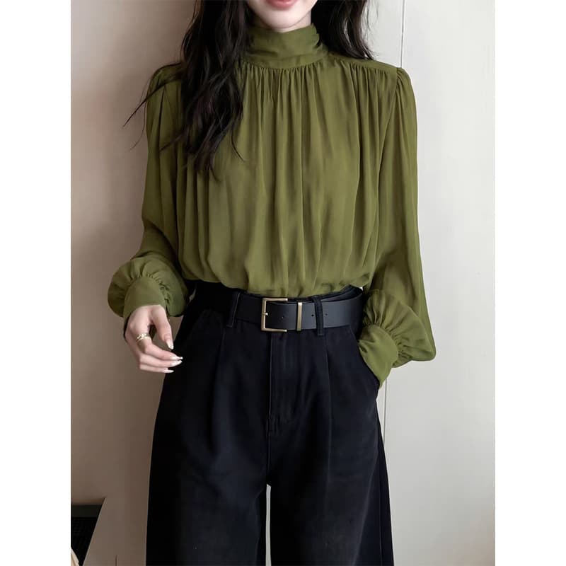 2026 Early Spring New French High-End Light Luxury Green Pleated Satin Blouse for Women Professional Commute Shirt