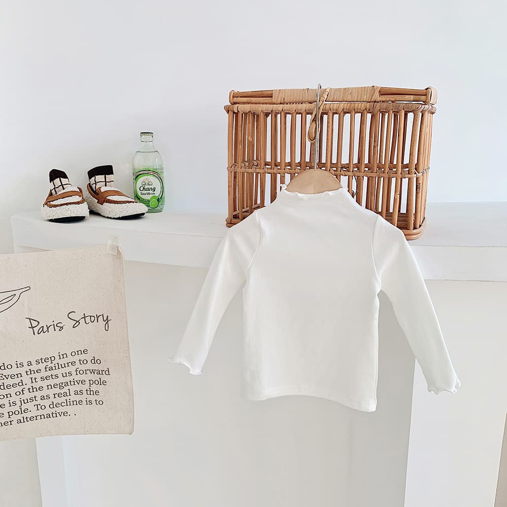 Girls Ruffle Trim Base Layer Top 2026 Spring Autumn Cotton Shirt Toddler Baby White Inner Wear Stylish Long Sleeve T-Shirt