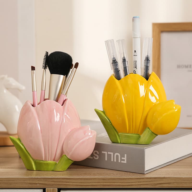 Amazon Tulip Ceramic Pencil Holder Decoration for Best Friend Birthday Gift Pencil Holder Makeup Brush Organizer Desktop Storage Toy