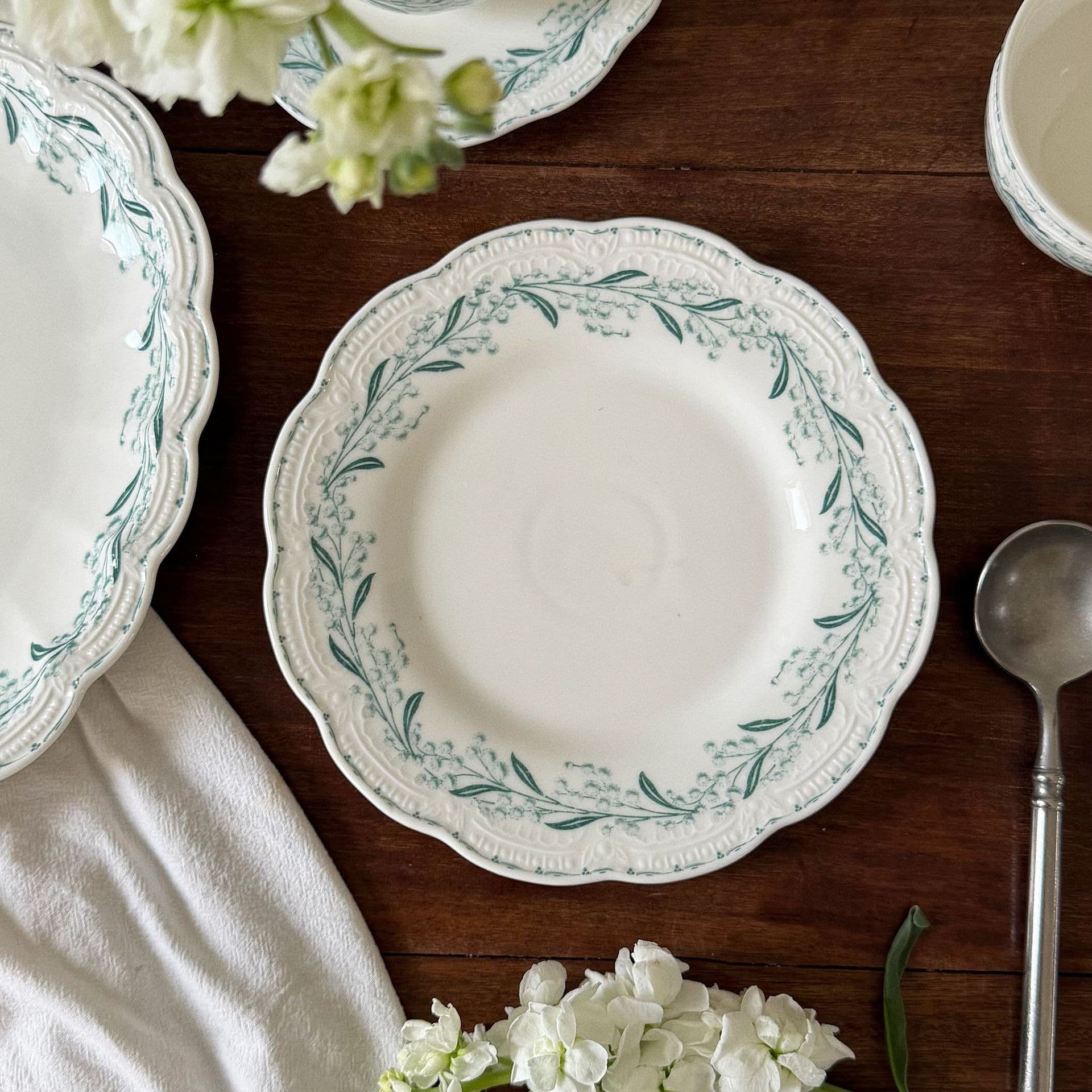 Vintage Manor Green Acacia Ceramic Tableware Ceramic Plate Dessert Plate Cup Saucer Bowl Deep Plate Oval Plate Western Food Plate