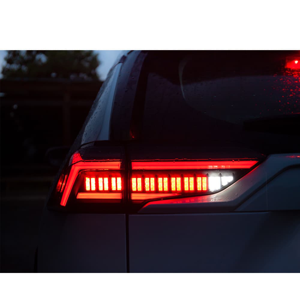 Compatible with 20-22 Toyota RAV4 Tail Light Assembly Modified LED Tail Light Turn Signal Brake Light Factory Direct