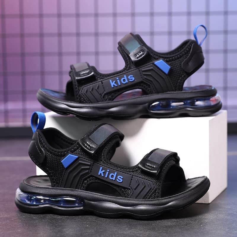 Boys' Sandals 2026 Summer New Style for Older Children, Open-Toe, Soft-Soled, Lightweight, with Velcro, Air-Cushioned, Casual Beach Shoes, Trendy