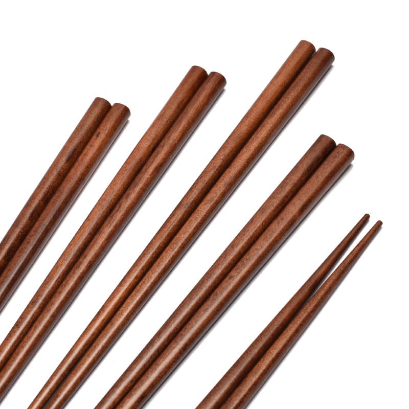 Japanese Style Sharp-Ended Chopsticks Home Hotel Wooden Dining Utensils Engraved Couple Chopsticks Sushi Wholesale Wooden Chopsticks