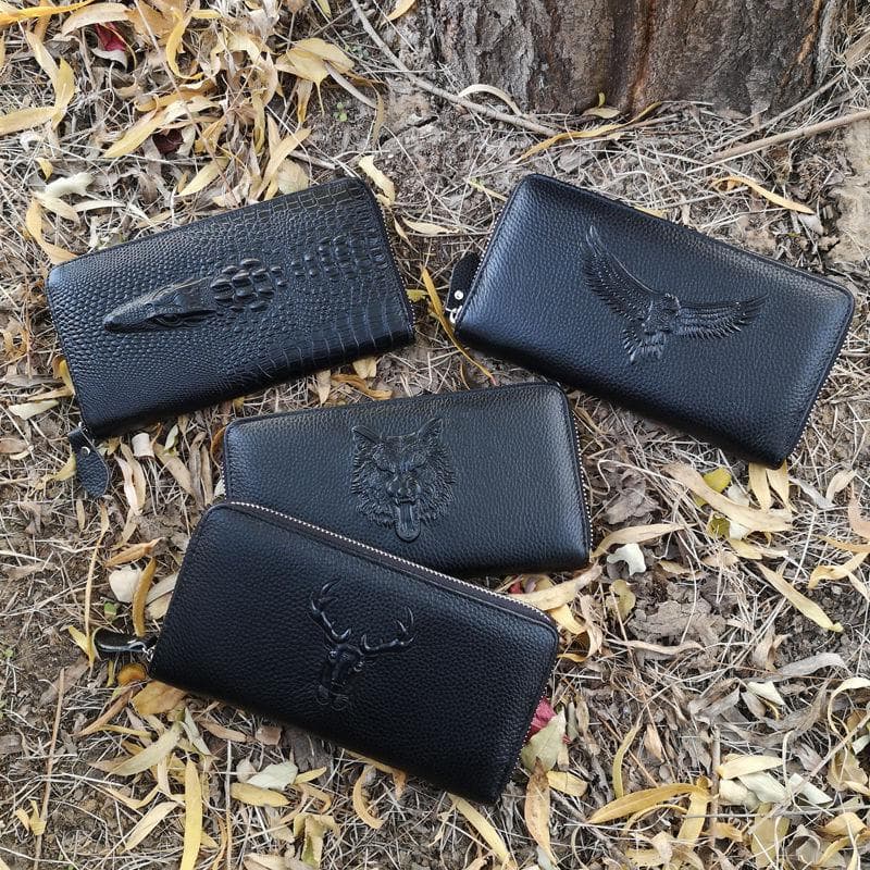 Long wallet/phone bag made of top-grain cowhide, featuring a unique embossed design, unisex, and a clutch for young men with a strong sense of social responsibility.