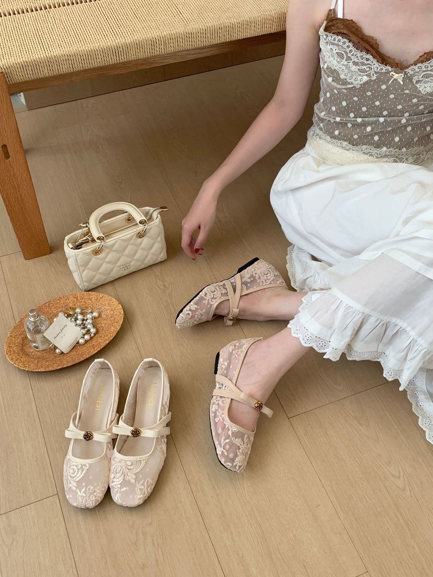 [Tax not included] 2026 new autumn style square-toe lace mesh bow-knot single shoes with inner heightening buckle