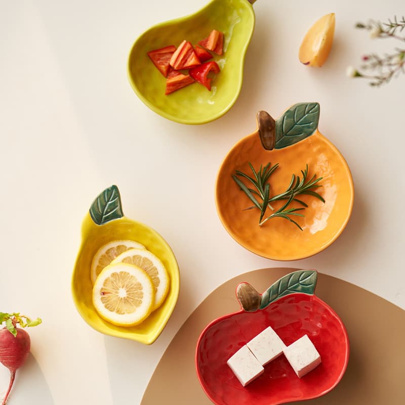 Creative Hand-Painted Underglaze Ceramic Plate, High-Aesthetic Fruit-Shaped Sauce Dish, Snack Plate, Fruit Plate