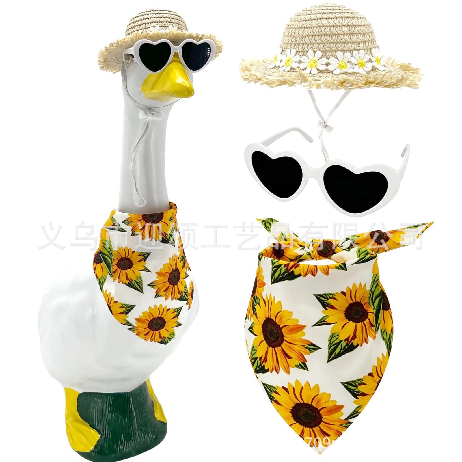 New Amazon Hot Selling Porch Goose Clothes Rustic Style Gardener Raincoat Yard White Goose Costume