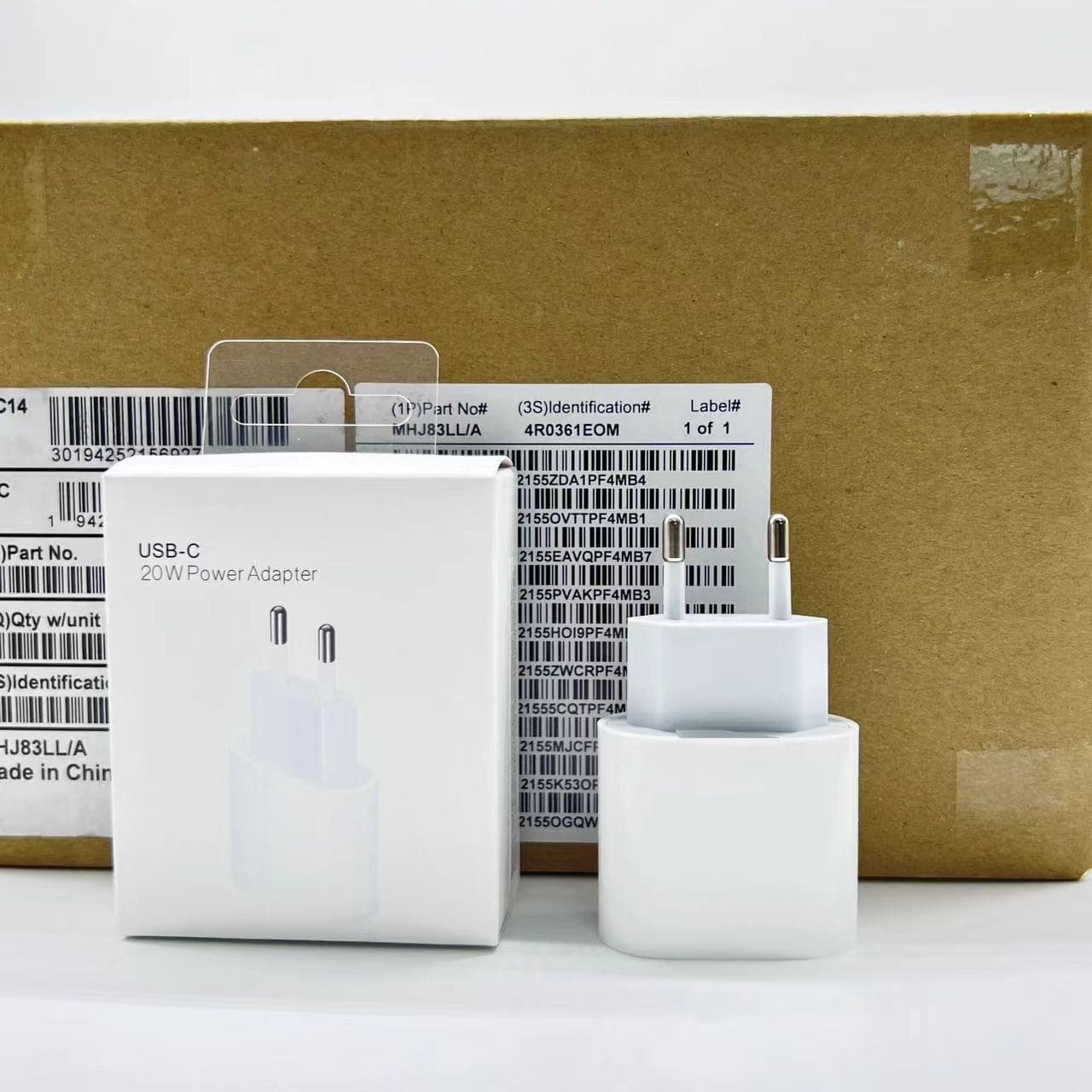 Suitable for Apple charger pd20w fast charging iPhone1415 mobile phone charging head European standard flash charging smart fast charging