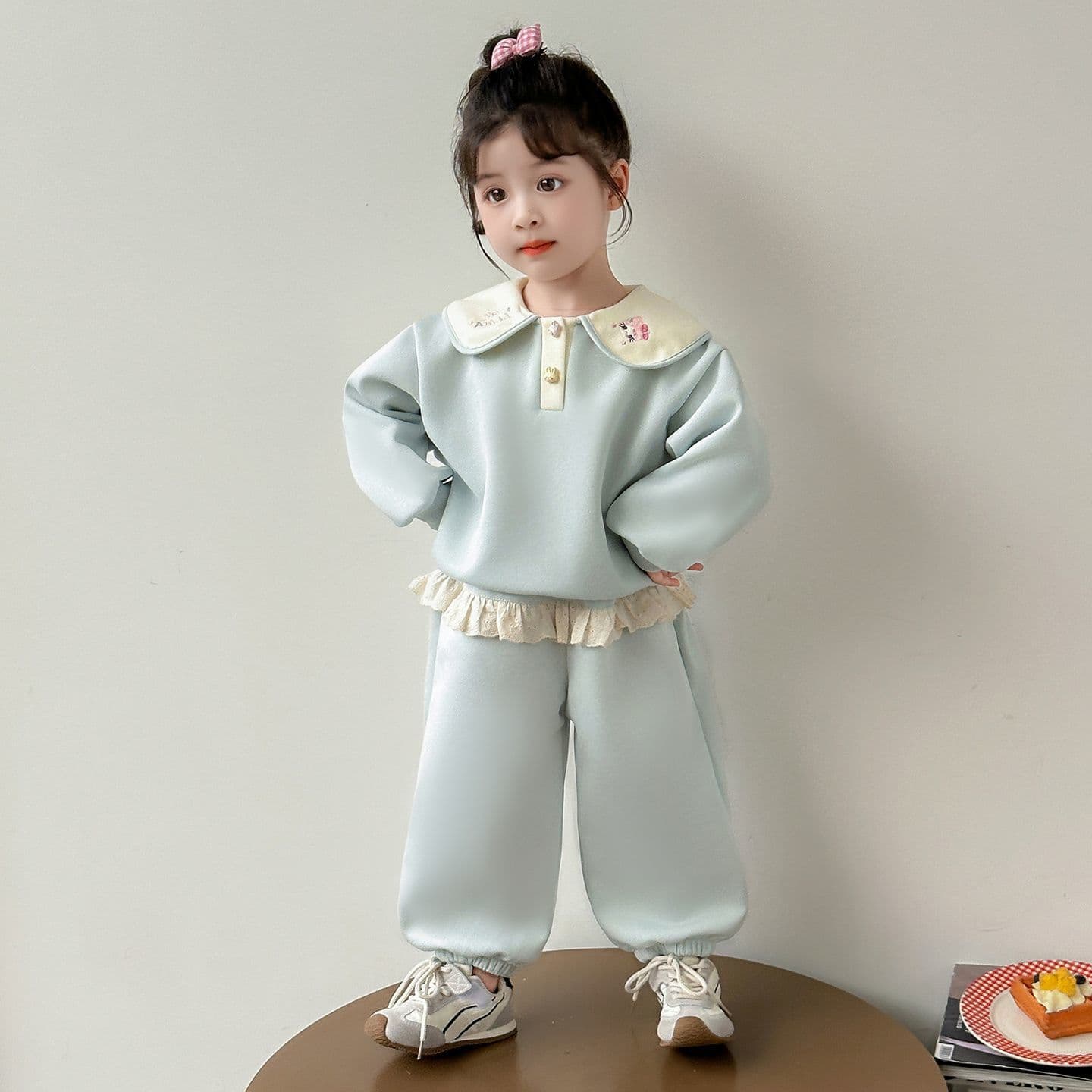 Girls sweatshirt suit spring and autumn 2026 new children's autumn and winter fashionable and sweet baby girl casual plus velvet two-piece set
