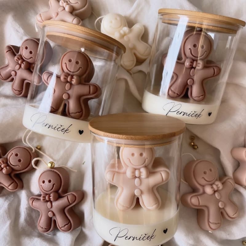 Holiday Gift Scented Candle Home Ambiance Scented Candle Christmas Gingerbread Man Cup Soy Wax Blend