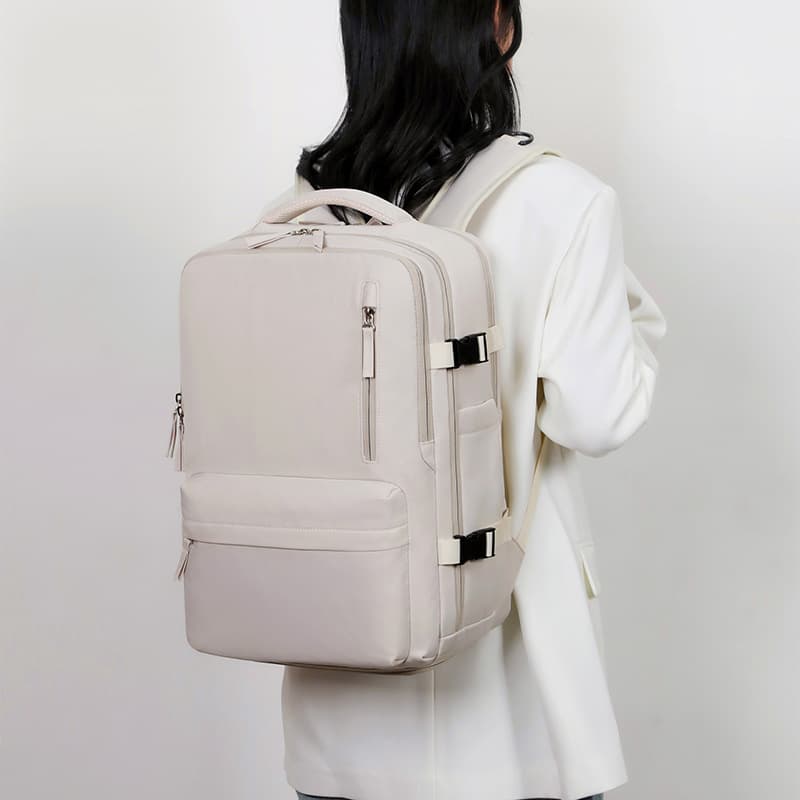 Independent shoe compartment backpack, large capacity, short-distance business trip, dry and wet separation travel backpack, college student computer backpack