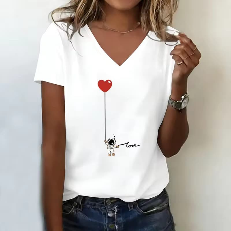 Cartoon Love T-Shirt V-Neck Casual Fashion T-Shirt Harajuku Style Women's Short Sleeve T-Shirt V-Neck Summer Clothing