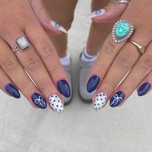 European and American Press-On Nails, Stylish Polka Dot Blue Short Almond Press-On Nails, Cross-Border Nails