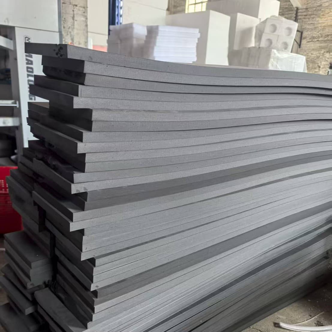 PE polyethylene closed-cell foam strips, various sizes of foam strips for concrete caulking and waterproofing, grout-stopping strips