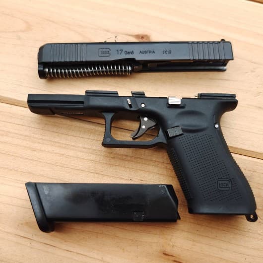 1: 2.05 Alloy Empire Large Glock GLOCK Model Gun Toy G17 Shell Ejection Metal Non-Firing