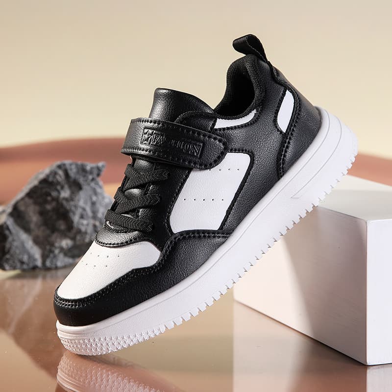 White Leather Sports Shoes for School Children Boys And Girls Waterproof TPU Artificial Leather Fabric Lightweight Anti-slip Wear-resistant