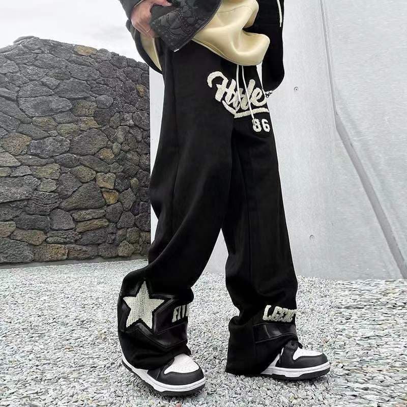 American retro printed casual pants for men in spring and autumn ins fashion brand loose sweatpants hip hop couple versatile floor mopping pants