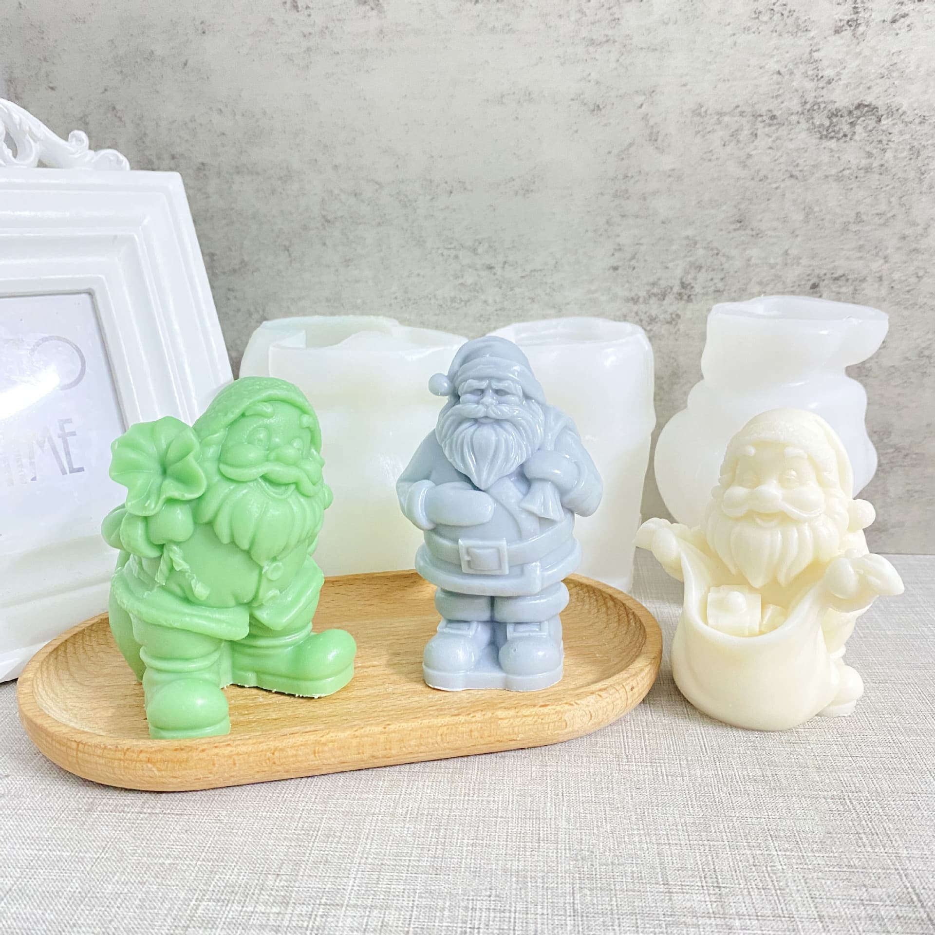 Christmas Santa Claus Candle Silicone Mold DIY Santa Carrying Gift Bag Christmas Holiday Silicone Mold