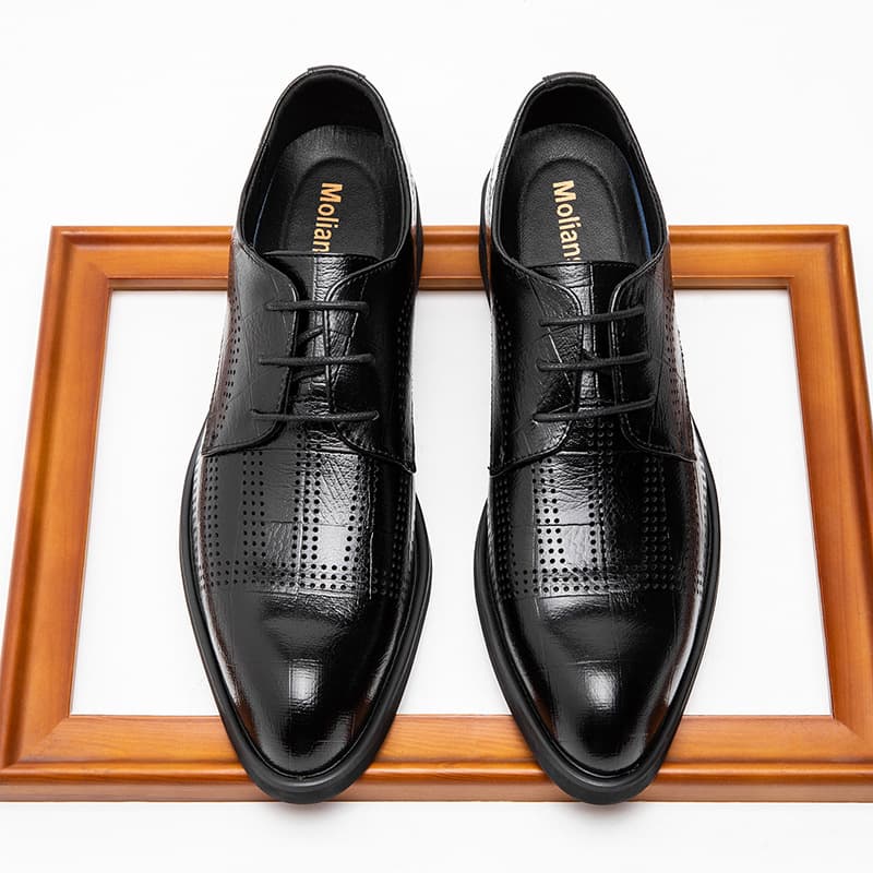 2023 Spring/Summer New Men's Business Casual Leather Shoes, British Style Pointed Toe Lace-up Plaid Formal Wedding Shoes, Hollow-out Sandals
