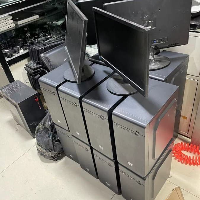 Recycled Used Computers, Internet Cafe Computers, School, Corporate, and Institutional Machines, Scrap Recycling