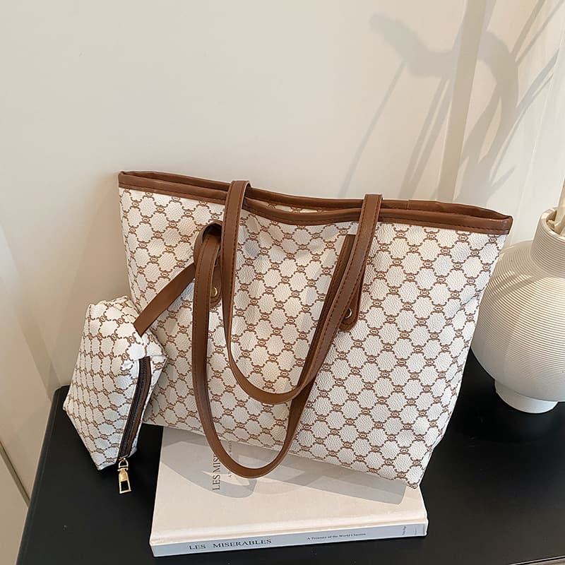 High-End Mother-In-Law Underarm Bag Women's New Retro Fashion Versatile Shoulder Bag Large Capacity Commuter Tote Bag