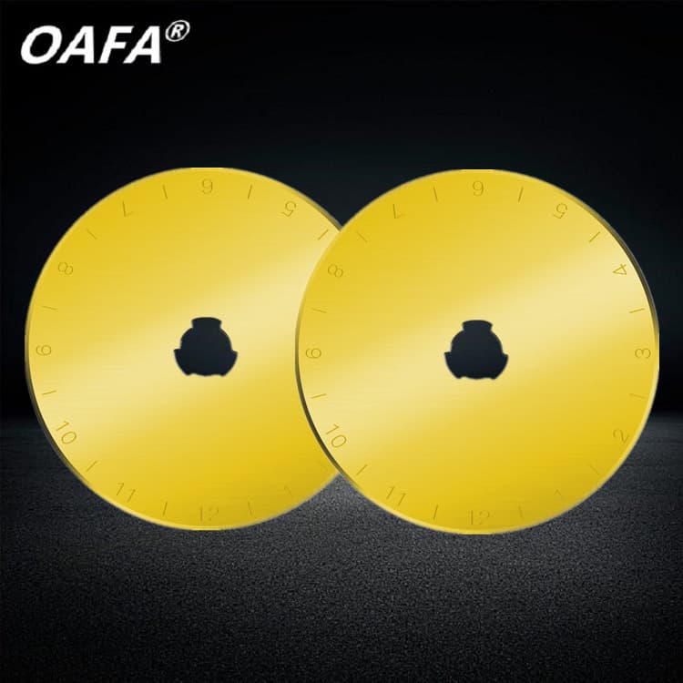 Factory direct supply of 45X8X0.3mm titanium-plated patchwork gold round blade, rotating gold paper cutter with round hole.