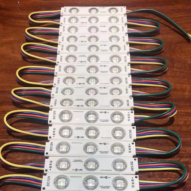 3-lamp 5050 RGB lens injection molding module.