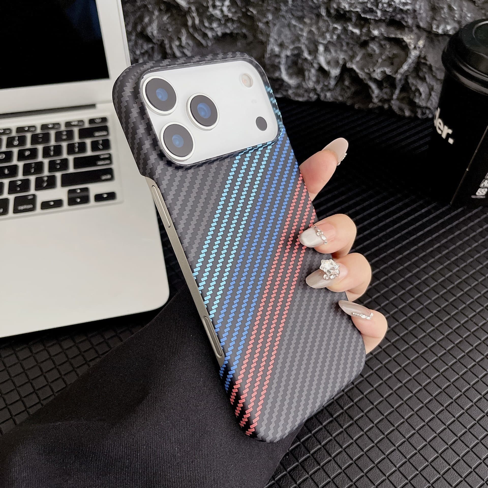 Kevlar Pattern Case for Apple 17 Pro Max iPhone 16 Pro Max Carbon Fiber 15 Half-Wrapped Summer Heat Dissipation