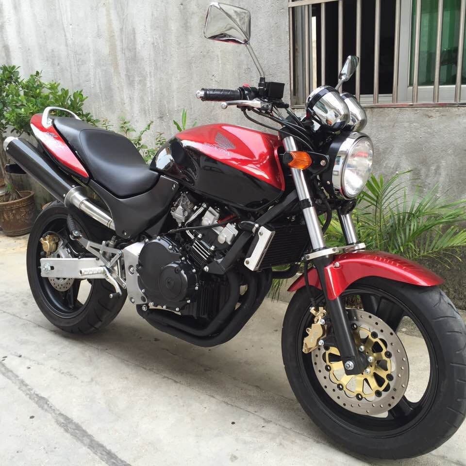 Used Imported Honda Hornet 250 Four-Cylinder Water-Cooled Street Bike, CB400 Heavy-Duty Retro Large-Displacement Motorcycle