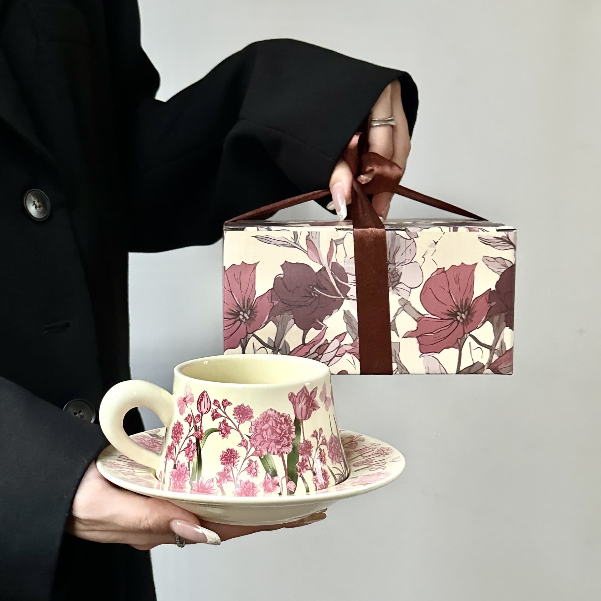 Original Design Coffee Cup and Saucer Set, Hand-Painted Oil Painting Mug, Birthday Gift for Women, Small Souvenir